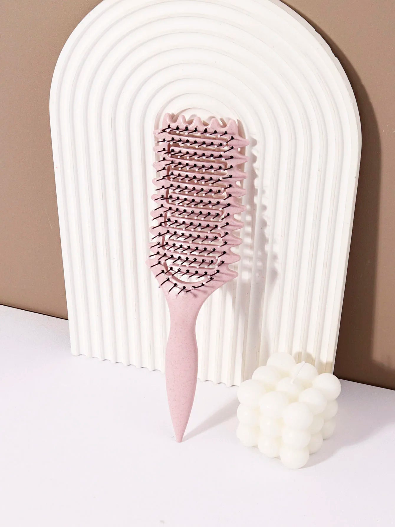 Curling styling brush - hollow massage comb, nylon mane, ABS plastic handle, comfortable grip Special for real hair wigs