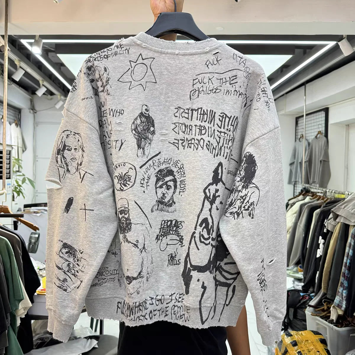 Graffiti illustration letter print ripped top loose casual loop round neck hoodie Men Women Best Quality Hooded Sweatshirt
