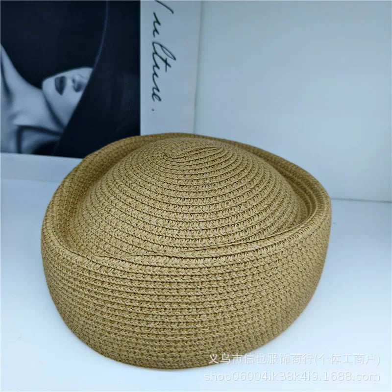 2026 New Summer Straw Fedoras Hats for Women Hostess Fashion Pillbox Hat Millinery Fascinator Designer Beret Hats Painter's Hat