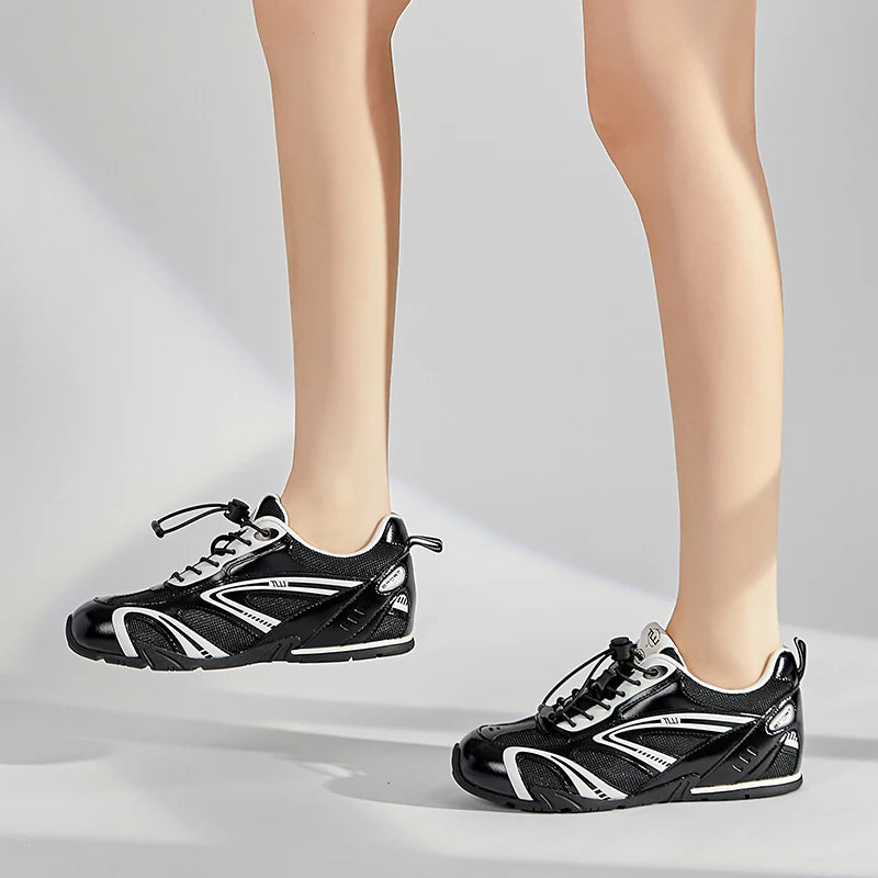 2026 New Women's Flat Sneakers Non-slip Running Women Moral Training Shoes Large-Size Colorblock Casual Skateboard Shoes Female