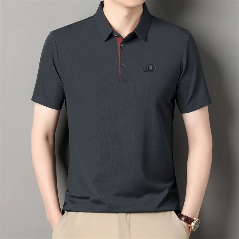 New Men's Business Casual Short Sleeved Shirt with Badge Solid Color Polo Shirt Fashionable Breathable Comfortable Versatile Top