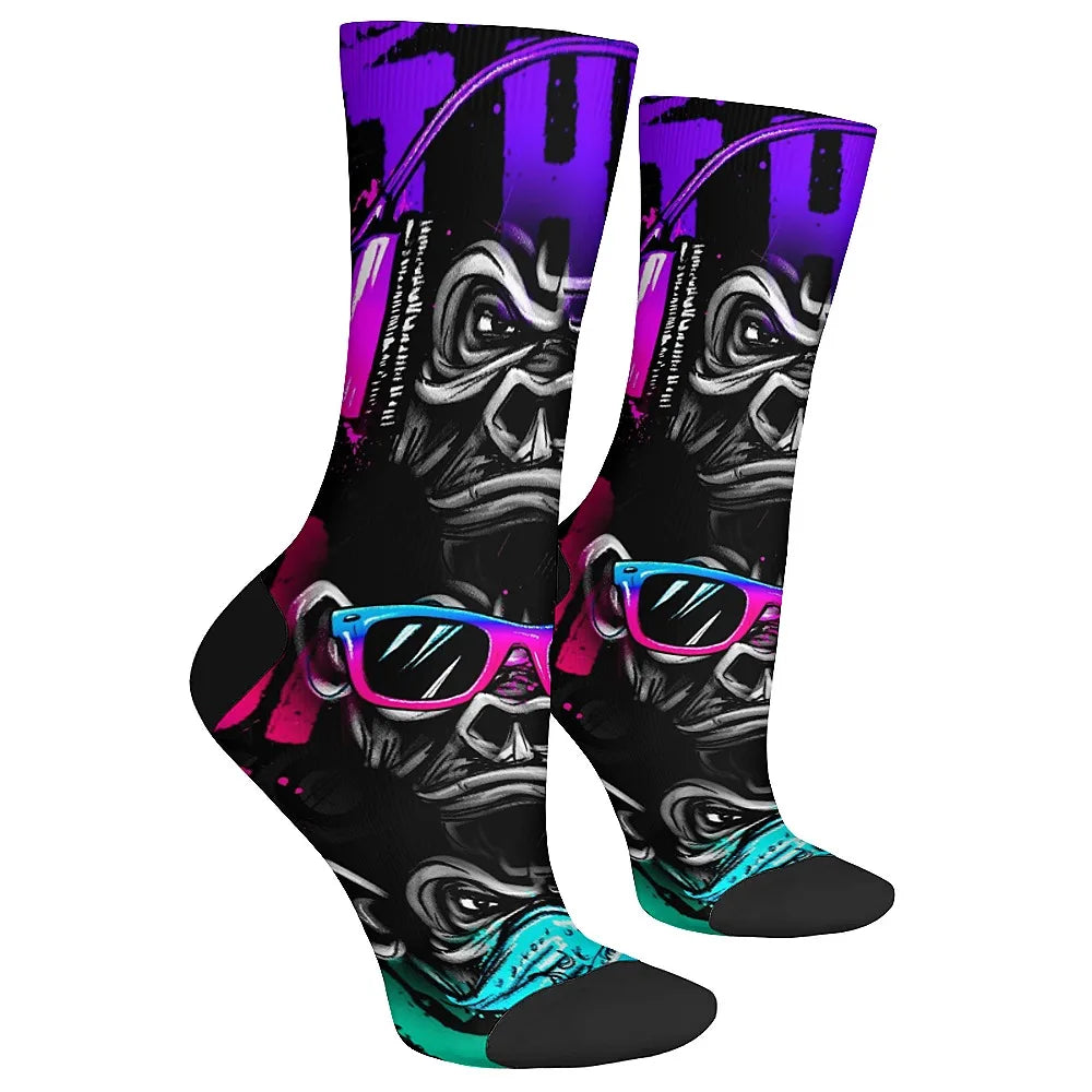 New and interesting men's socks, retro fun art gorilla, street hip-hop style, comfortable and breathable, outdoor leisure sports