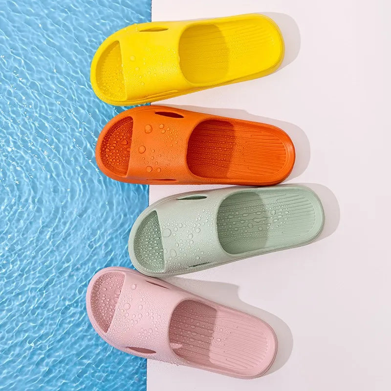 Soft Home Slippers Couples Summer Indoor Non-Slip Bathroom Slippers Solid Sandals Hotel Family Men Women Flip Flops Flat Shoes