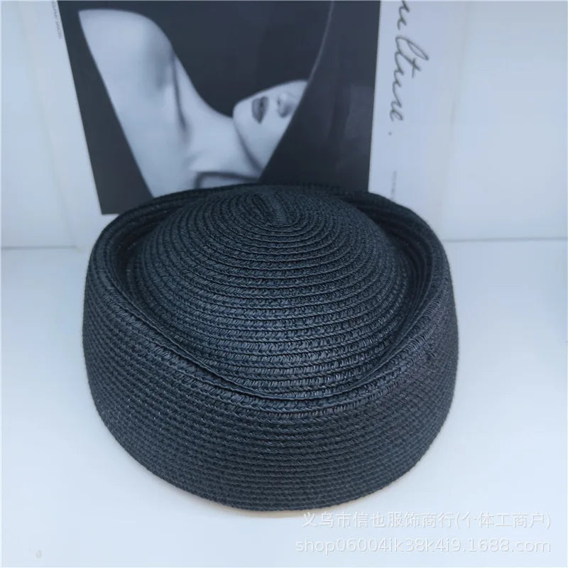 2026 New Summer Straw Fedoras Hats for Women Hostess Fashion Pillbox Hat Millinery Fascinator Designer Beret Hats Painter's Hat