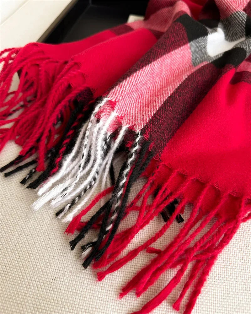 Premium Cashmere Plaid Scarf - Blend of Classic Charm & Modern Elegance