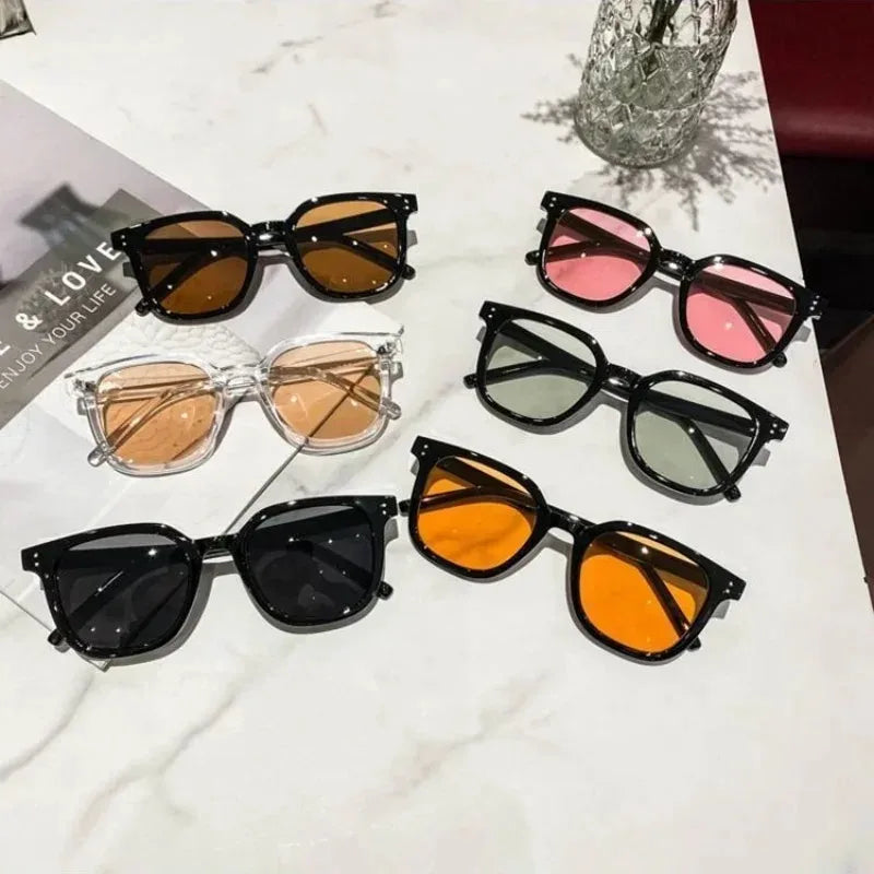 New Vintage Square Sunglasses Women Men Luxury Brand Small Round Sun Glasses Female Small Eyewear Oculos De Sol for Male Female