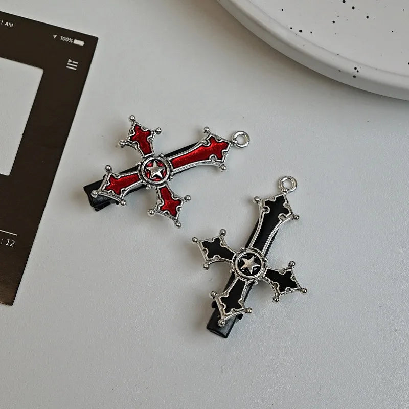 Dark Punk Gothic Cross Hair Clip Y2k Subculture Niche Design Sweet Cool Style Edge Bangs Clip Personality Accessory