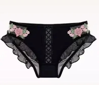 YUQI Wireless Push Up Bra for Small Bust - Floral Embroidery Anti-Sagging Vintage Cream Lace Lingerie Sweet & Sexy No Underwire