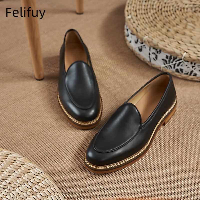 British Style Men Cow Suede Leather Loafers Classic Outdoor Walking Shoes Fashion Genuine Leather Slip-on Flats Soft Man Loafers