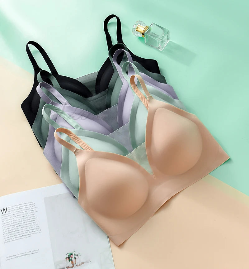 New Latex Seamless Underwear Women No Steel Ring Lace tube top Gathered Sports Pure Color Bra Breastfeeding Anti-sagging Bra