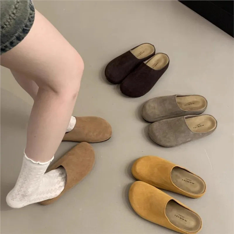 Crestar Fashion Flat Slippers For Women 2025 New Outdoor Cozy Soft Flat Mules Lady Retro Spring House Slides Antiskid Beach Shoe