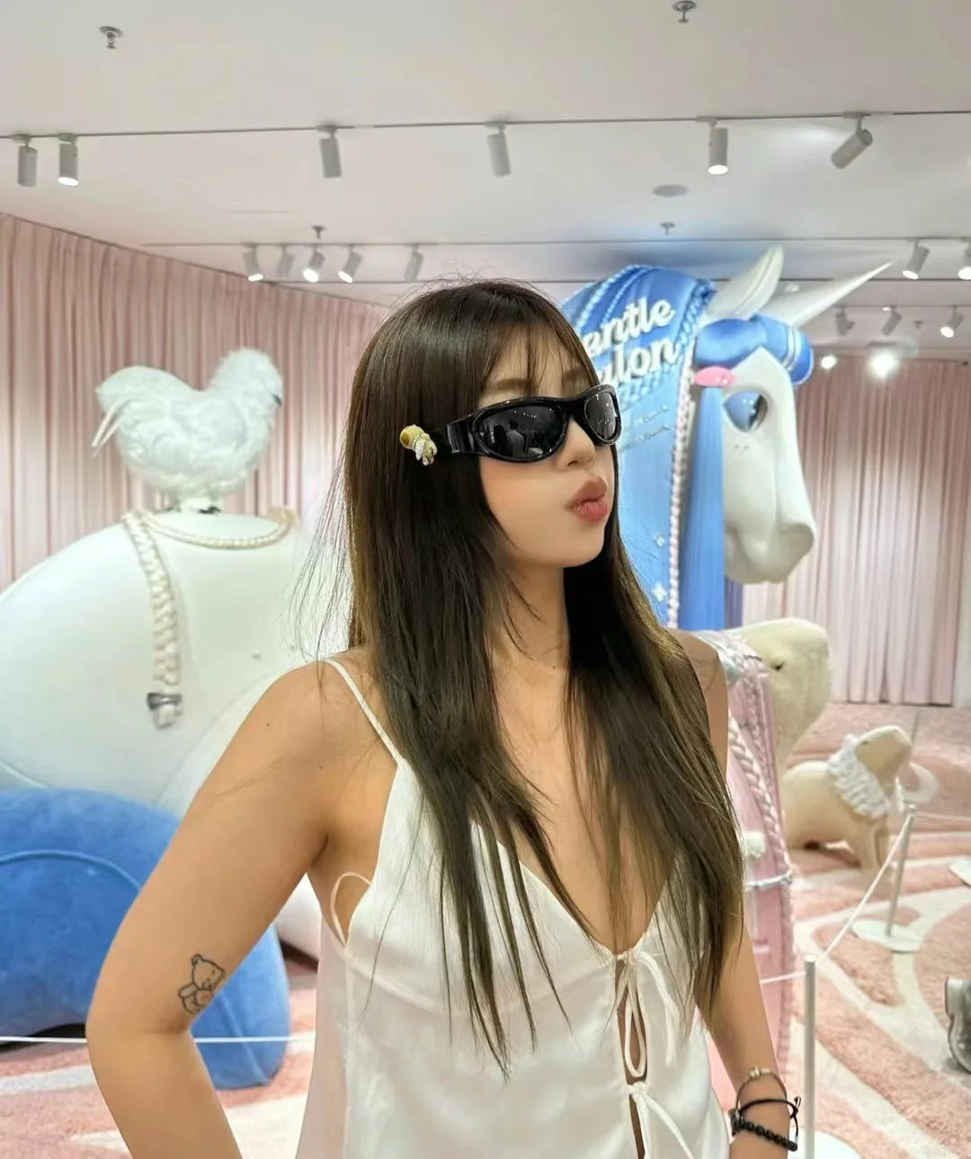 New Style Designer Sunglasses Women High Quality UV400 Protection Female Sunglass Korean Style Outdoor Sun Glass