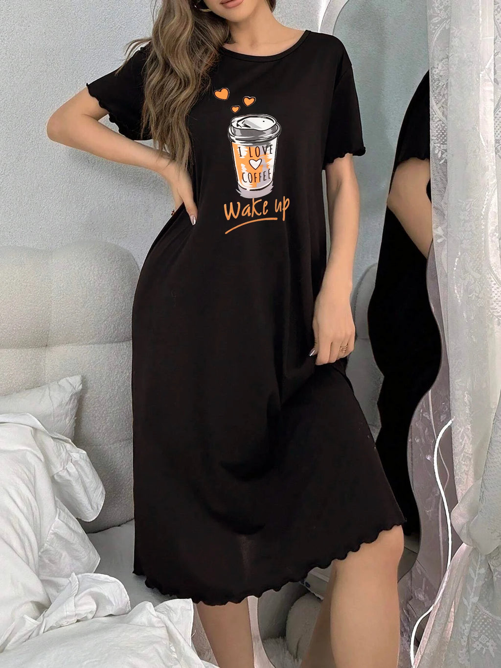 Single-Piece All-Season Nightgown, Simple, Comfortable, Fashionable Printed Short-Sleeved Long Nightgown That Can Be Worn Outside.