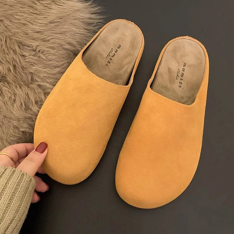 Crestar Fashion Flat Slippers For Women 2025 New Outdoor Cozy Soft Flat Mules Lady Retro Spring House Slides Antiskid Beach Shoe