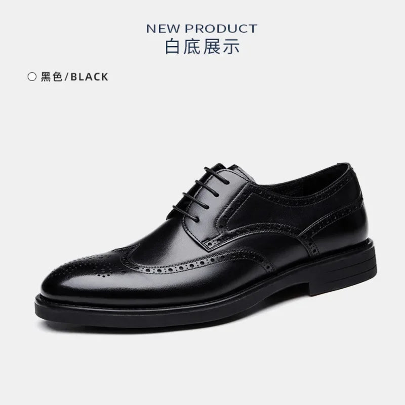 2024 Carved Block Leather Shoe Allmatch Business Dress Shoe Men Wedding Banquet Shoe Social Shoe Male British Luxury Men Shoe